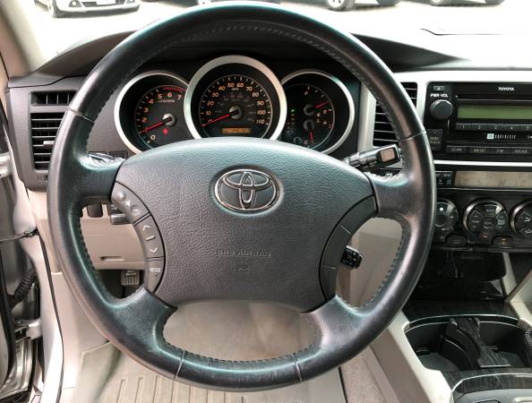 2007 Toyota 4Runner Limited [CARCOAST] for sale in Charleston, SC – photo 11