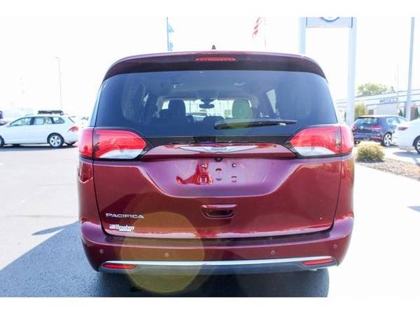 2018 Chrysler Pacifica mini-van Touring L - Chrysler Velvet Red... for sale in Green Bay, WI – photo 5