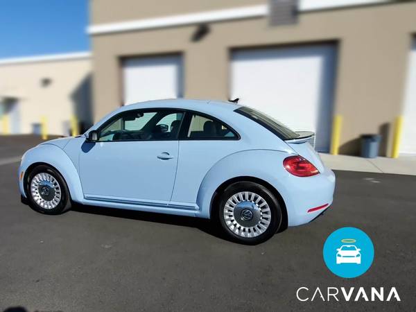 2016 VW Volkswagen Beetle 1.8T SE Hatchback 2D hatchback Blue - -... for sale in Chaska, MN – photo 6