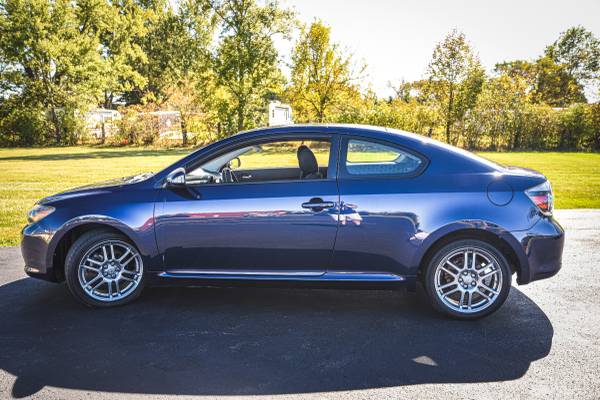 2008 SCION TC 136,000 MILES 5 SPEED SUNROOF RUNS GREAT $3995 CASH for sale in REYNOLDSBURG, OH – photo 4