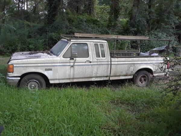 2 Crown Vicks 1 Ford F-100 for sale in Other, LA – photo 11