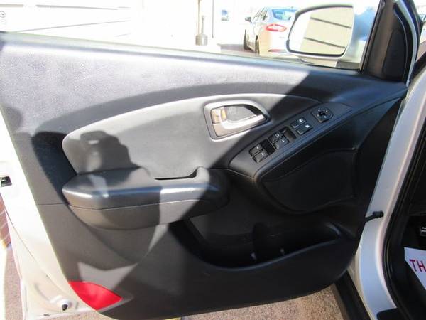 2011 Hyundai Tucson - 3mo/3000 mile warranty! - - by for sale in York, NE – photo 3