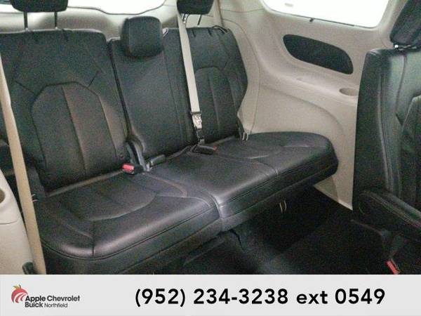 2018 Chrysler Pacifica mini-van Touring L for sale in Northfield, MN – photo 13