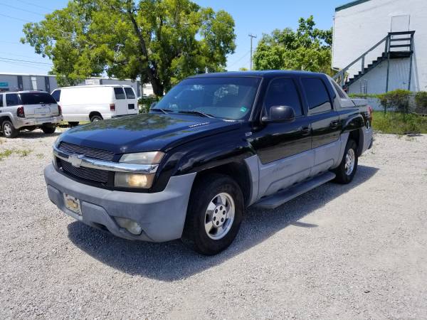2002 CHEVROLET AVALANCHE for sale in Naples, FL