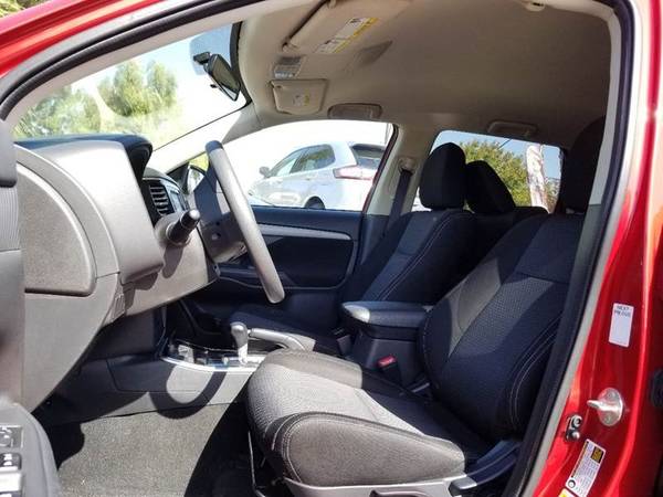 2018 Mitsubishi Outlander ES 4dr SUV for sale in Fresno, CA – photo 12