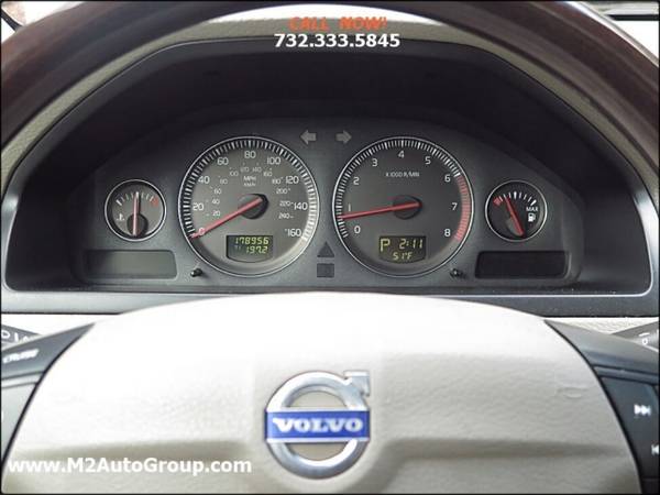 2005 Volvo XC90 T6 AWD 4dr Turbo SUV - cars & trucks - by dealer -... for sale in East Brunswick, NY – photo 8