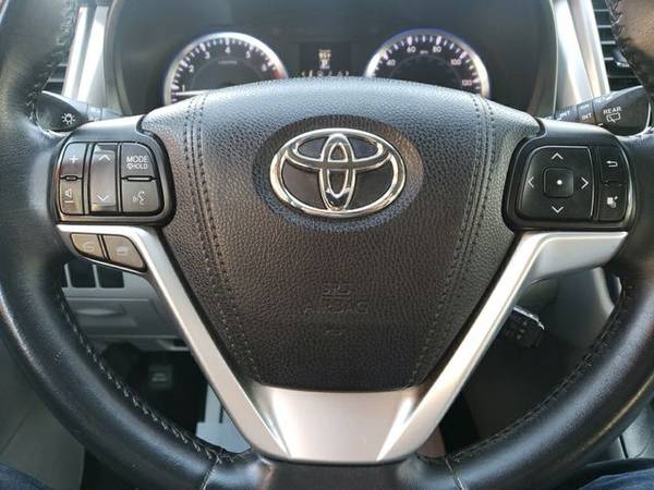 * * * 2015 Toyota Highlander XLE Sport Utility 4D * * * - cars &... for sale in Saint George, UT – photo 22