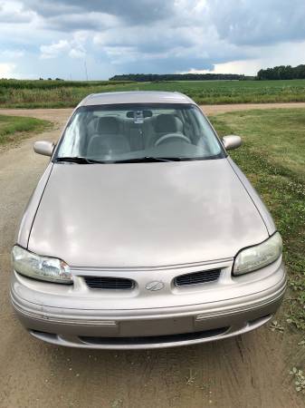 1998 Oldsmobile Cutlass For Sale for sale in Nappanee, IN
