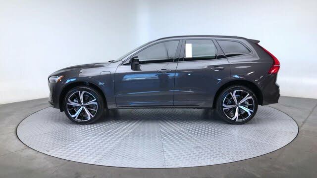 2022 Volvo XC60 Hybrid Plug-in T8 Recharge R-Design eAWD for sale in Highlands Ranch, CO – photo 5