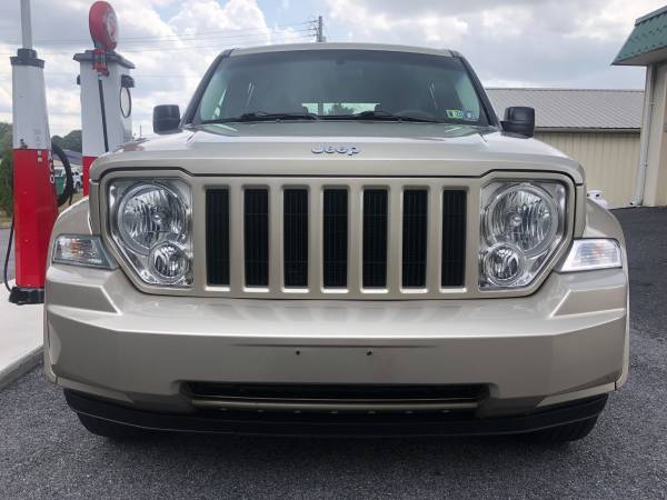 2010 Jeep Liberty 4x4 1 Owner Full Service History Excellent for sale in Palmyra, PA – photo 3
