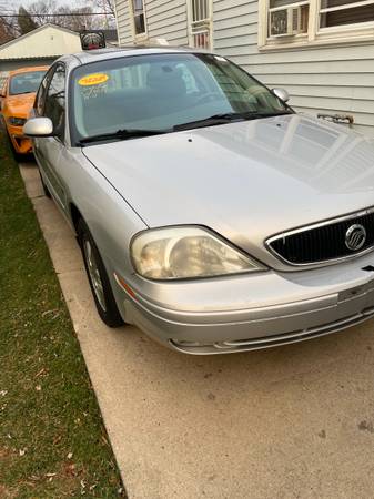 2003 Mercury Sable *VERY LOW MILES* - cars & trucks - by dealer -... for sale in milwaukee, WI