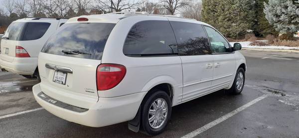 AWD 2004 Chrysler Town & Country Limited Minivan for sale in polson, MT – photo 3