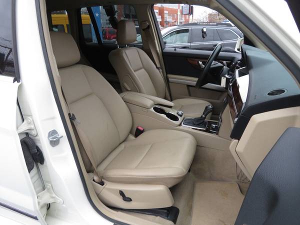 2010 Mercedes-Benz GLK Luxury SUV 4Matic AWD 1Owner! Only 63k Miles! for sale in Brooklyn, NY – photo 10