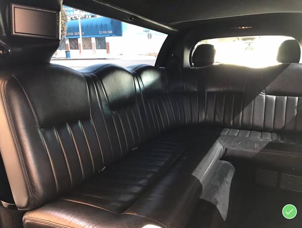2006 Lincoln Town Car Limo for sale in Salem, OR – photo 9