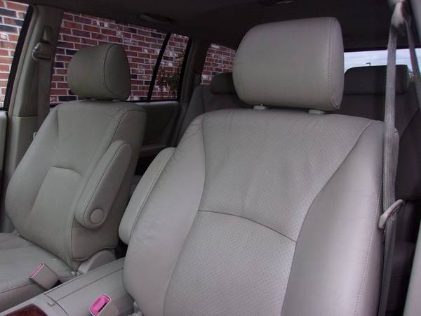 2006 Toyota Highlander Hybrid Limited AWD Seats-7, 131k Miles, Blue for sale in Franklin, MA – photo 9