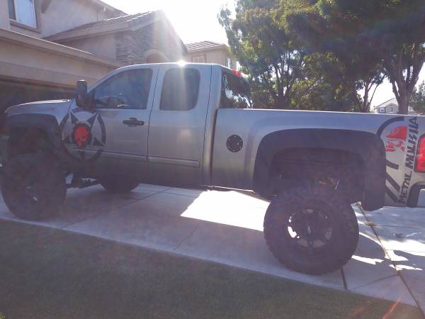 09 Lifted Chevy Truck BAD A** for sale in Los Banos, CA – photo 2