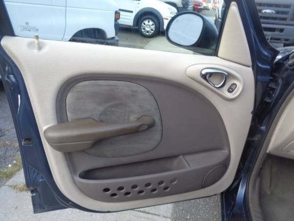 2002 CHRYSLER PT Cruiser Limited Edition Wagon for sale in Levittown, NY – photo 8