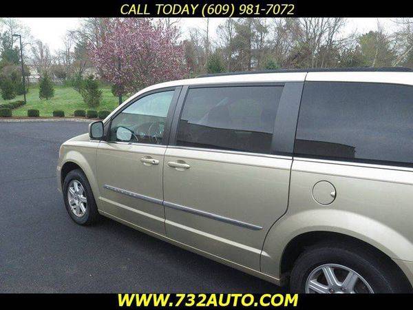 2011 Chrysler Town and Country Touring 4dr Mini Van - Wholesale... for sale in Hamilton Township, NJ – photo 21