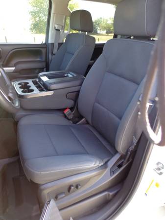 2017 Chevy Silverado Crew Cab 4X4 - - by dealer for sale in Wichita, KS – photo 20