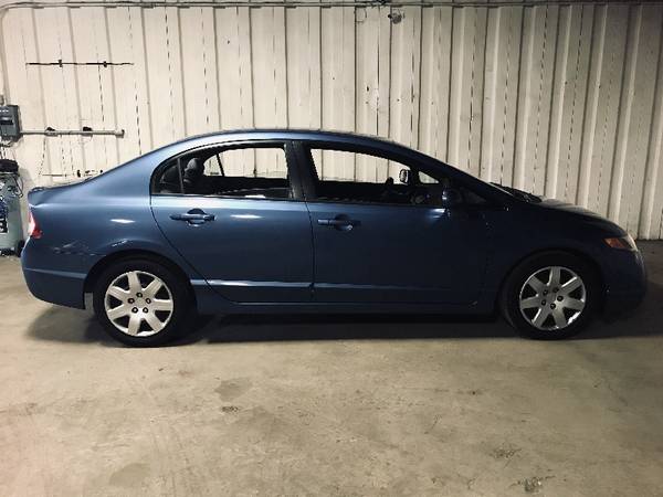 2006 Honda Civic LX Sedan AT - - by dealer - vehicle for sale in Madison, WI – photo 8
