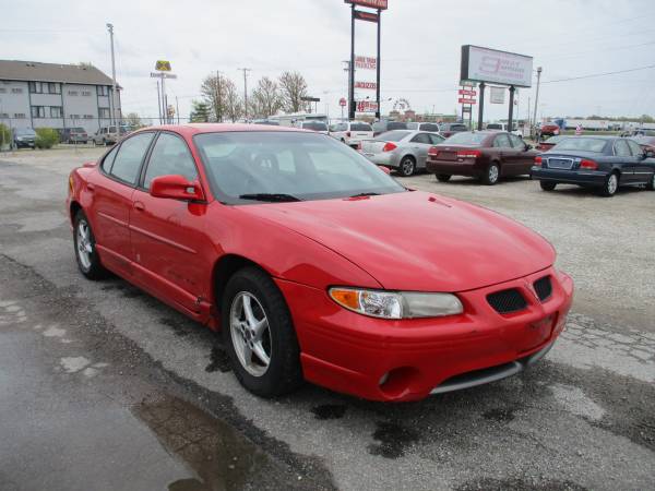 01 Pontiac Grand Prix Runs good as low as 500 down and 50 a week ! for sale in Oak Grove, MO – photo 3
