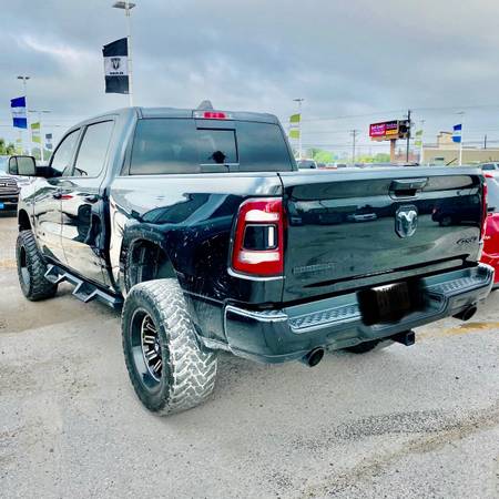 LIFTED NIGHT EDITION 2019 RAM 1500 BIGHORN 4X4 - - by for sale in Corpus Christi, TX – photo 11