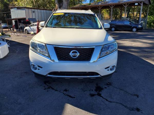 2014 NISSAN PATHFINDER - cars & trucks - by dealer - vehicle... for sale in Tallahassee, FL – photo 2