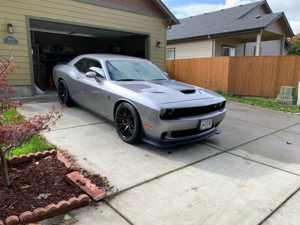2016 Dodge Challenger SRT Hellcat *LIKE NEW* *Only 3,250 Miles* for sale in Springfield, OR – photo 8