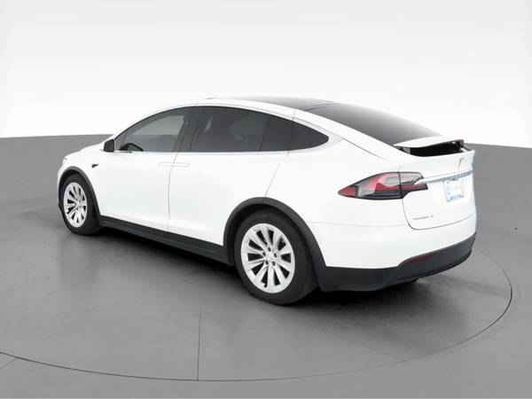 2017 Tesla Model X 75D Sport Utility 4D suv White - FINANCE ONLINE -... for sale in Farmington, MI – photo 7