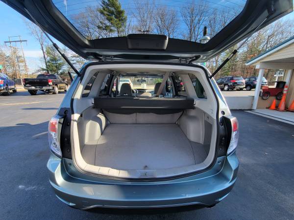 2010 SUBARU FORESTER - - by dealer - vehicle for sale in Muskegon, MI – photo 7