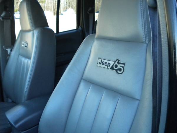 Jeep Liberty 4X4 65th anniversary edition Sunroof 1 Year for sale in hampstead, RI – photo 18