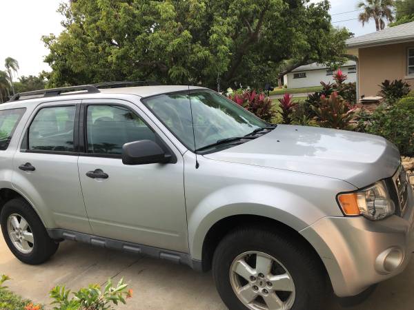 2010 FORD ESCAPE -FWD for sale in Sarasota, FL