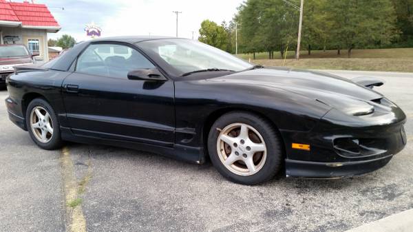 02 PONTIAC FIREBIRD- BODYMANS SPECIAL, LOW MILES V6 RUNS/ DRIVES GREAT for sale in Miamisburg, OH – photo 6