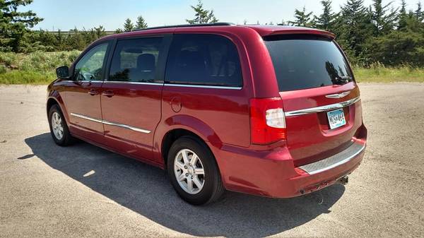 2011 Chrysler Town & Country Touring for sale in Princeton, MN – photo 3