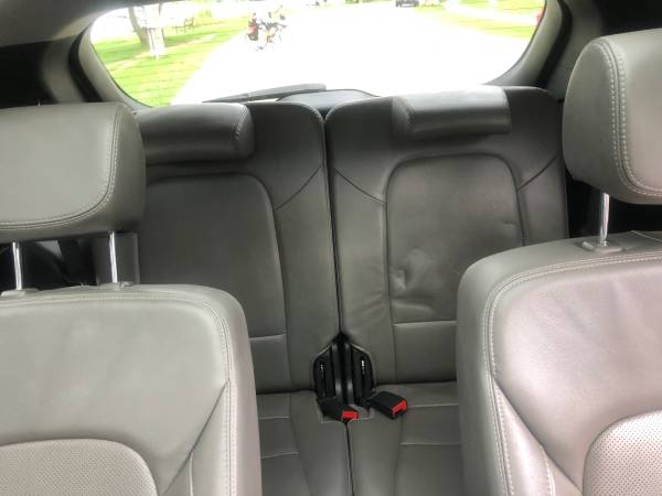 Hyundai Santa Fe 3rd Row Seating for sale in Madison, WI – photo 3