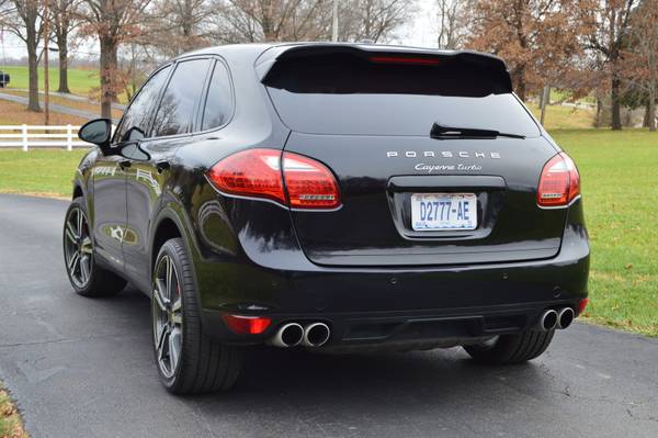 2012 Porsche Cayenne Turbo - cars & trucks - by dealer - vehicle... for sale in Kansas City, IA – photo 11