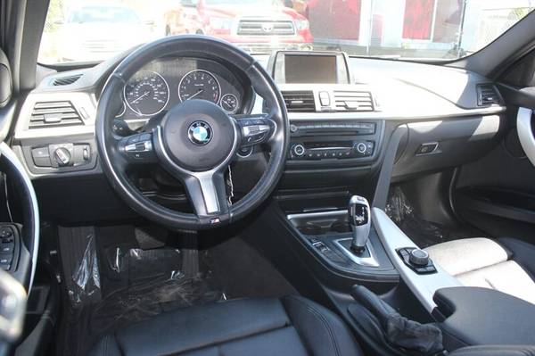 2015 BMW 3-Series AWD 320i xDrive 4dr Sedan - cars & trucks - by... for sale in Portland, WA – photo 3