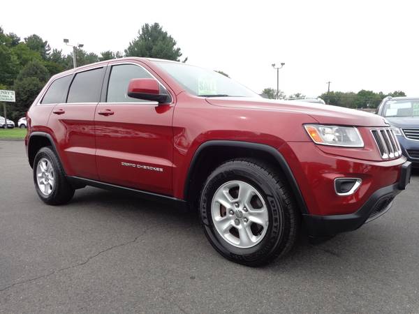 ****2014 JEEP GRAND CHEROKEE LAREDO-4X4-ONLY 85K-RUNS/LOOKS FANTASTIC for sale in East Windsor, MA