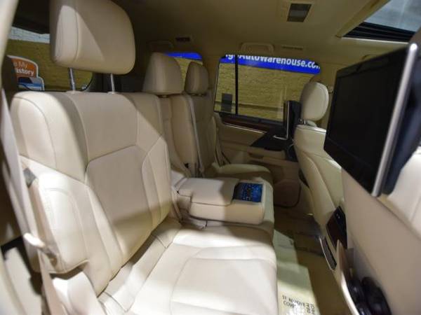 2017 Lexus LX LX 570 Three Row 4WD - - by dealer for sale in Chicago, IL – photo 23