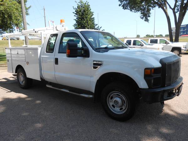 2008 FORD F 250 SUPER DUTY XL 4X4 W/SER BOX ++ MORE UNITS AVAILABLE! for sale in RLS ENTERPRISES SIOUX FALLS, SD – photo 16