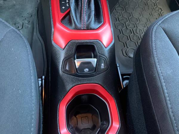 Take a look at this 2015 Jeep Renegade-Hartford for sale in South Windsor, CT – photo 19
