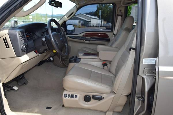 2005 Ford Excursion LIMITED - - by dealer - vehicle for sale in Cottage Grove, OR – photo 7