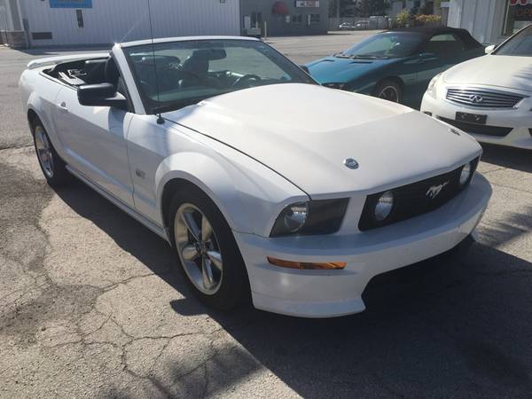 2006 Ford Mustang GT Convertible - - by dealer for sale in Bowling green, OH – photo 23