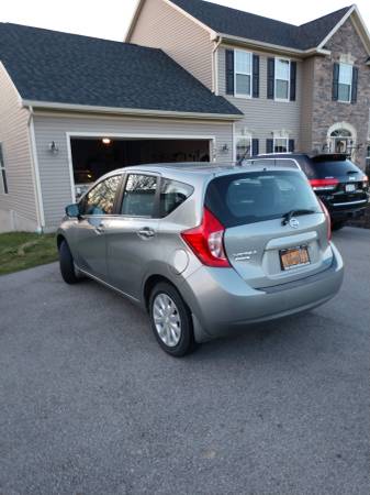 2015 Nissan Versa Notr Hatchback LOW MILES Well Maintained! for sale in Rochester , NY – photo 3