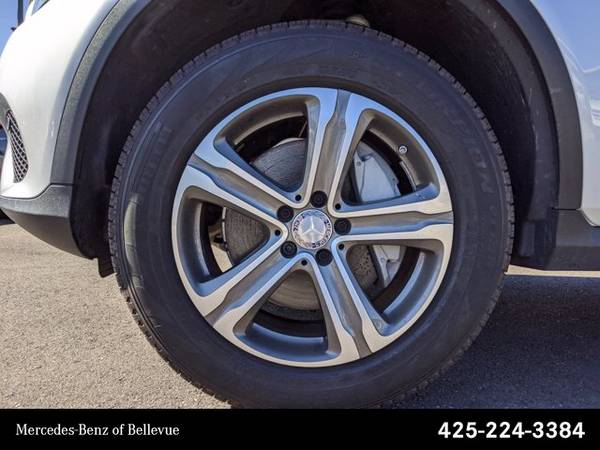 2017 Mercedes-Benz GLC GLC 300 AWD All Wheel Drive SKU:HF141131 -... for sale in Bellevue, WA – photo 24