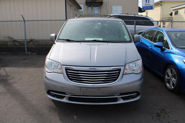 2015 Chrysler Town & Country Touring for sale in Maquoketa, IA – photo 2