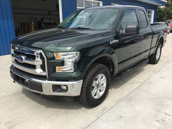 ★★★ 2016 Ford F150 XLT 4x4 / Nice and Clean Truck! ★★★ for sale in Grand Forks, ND – photo 2