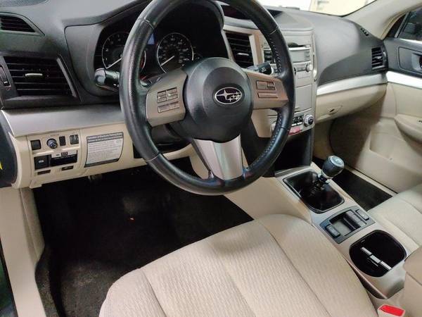 2011 Subaru Outback 2.5i Premium Financing Options Available!!! -... for sale in Libertyville, IL – photo 10