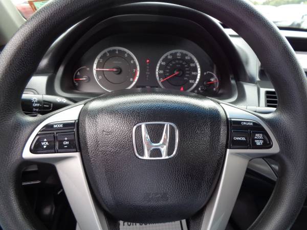 2009 Honda Accord One Owner Mint Condition Very Nice Car for sale in Rustburg, VA – photo 16