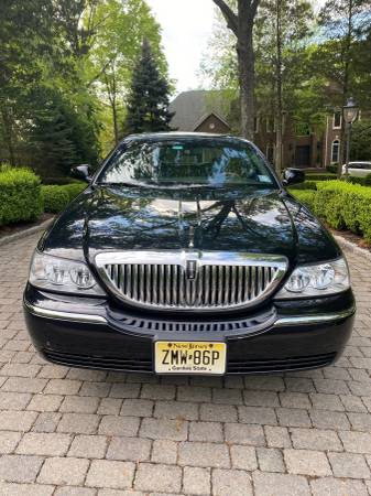Lincoln Town Car for sale in Other, NJ – photo 3